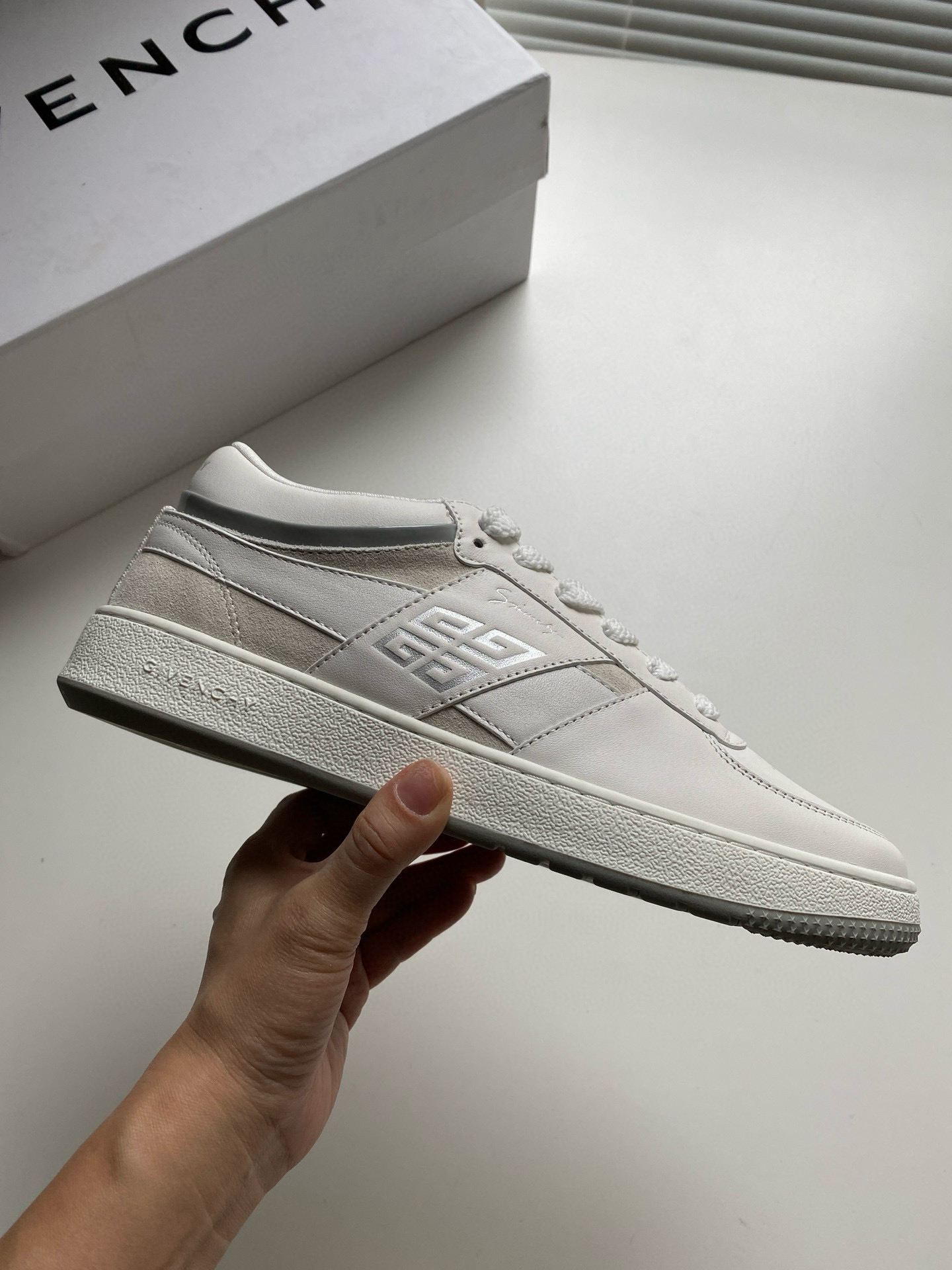 지방시 남자 신발 운동화 스니커즈