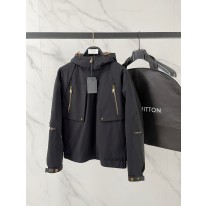루이비통 남자 패딩