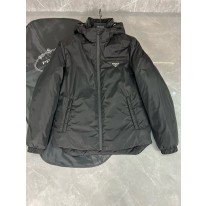 프라다 남녀공용 패딩