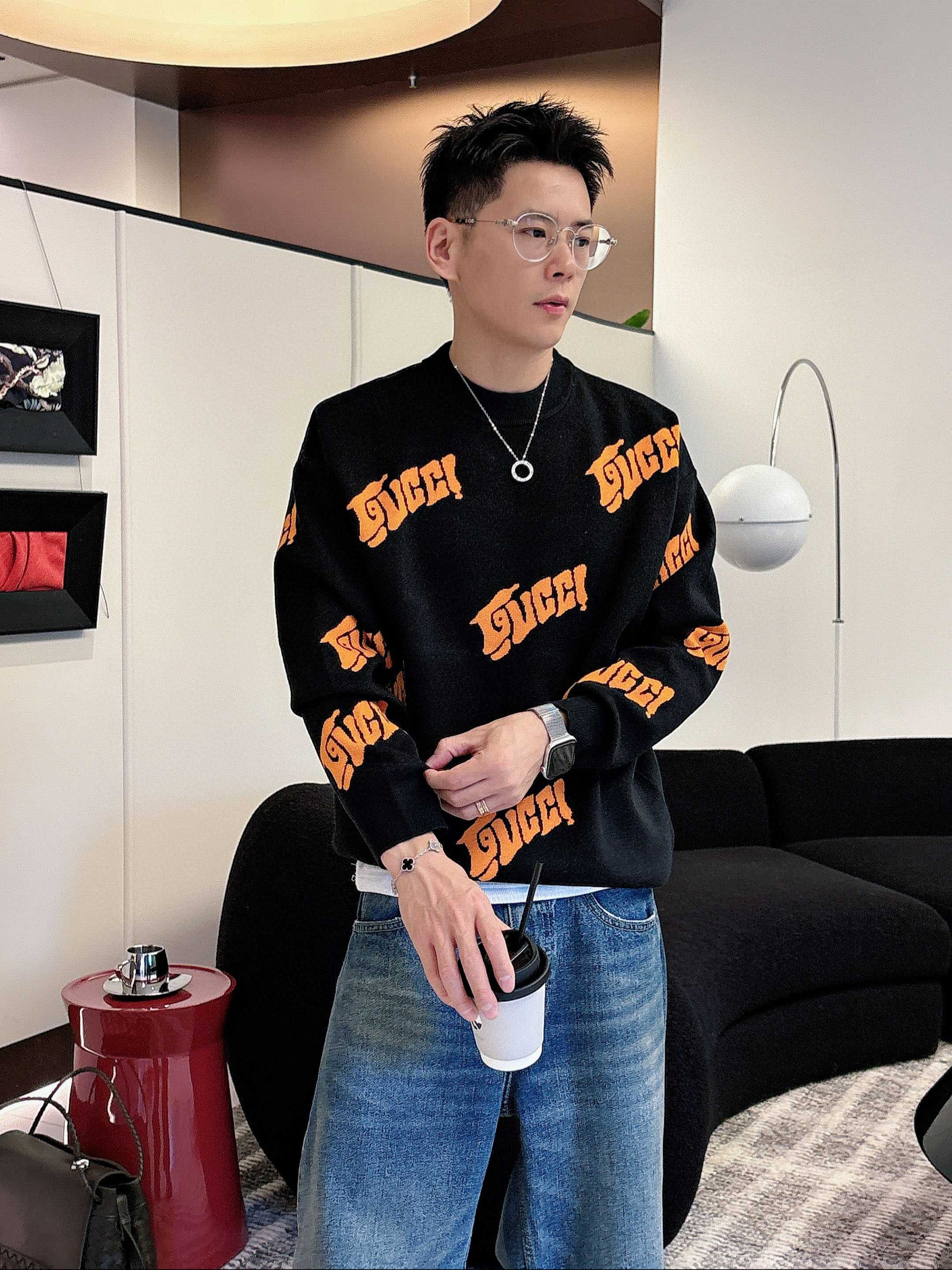 구찌 남자 니트