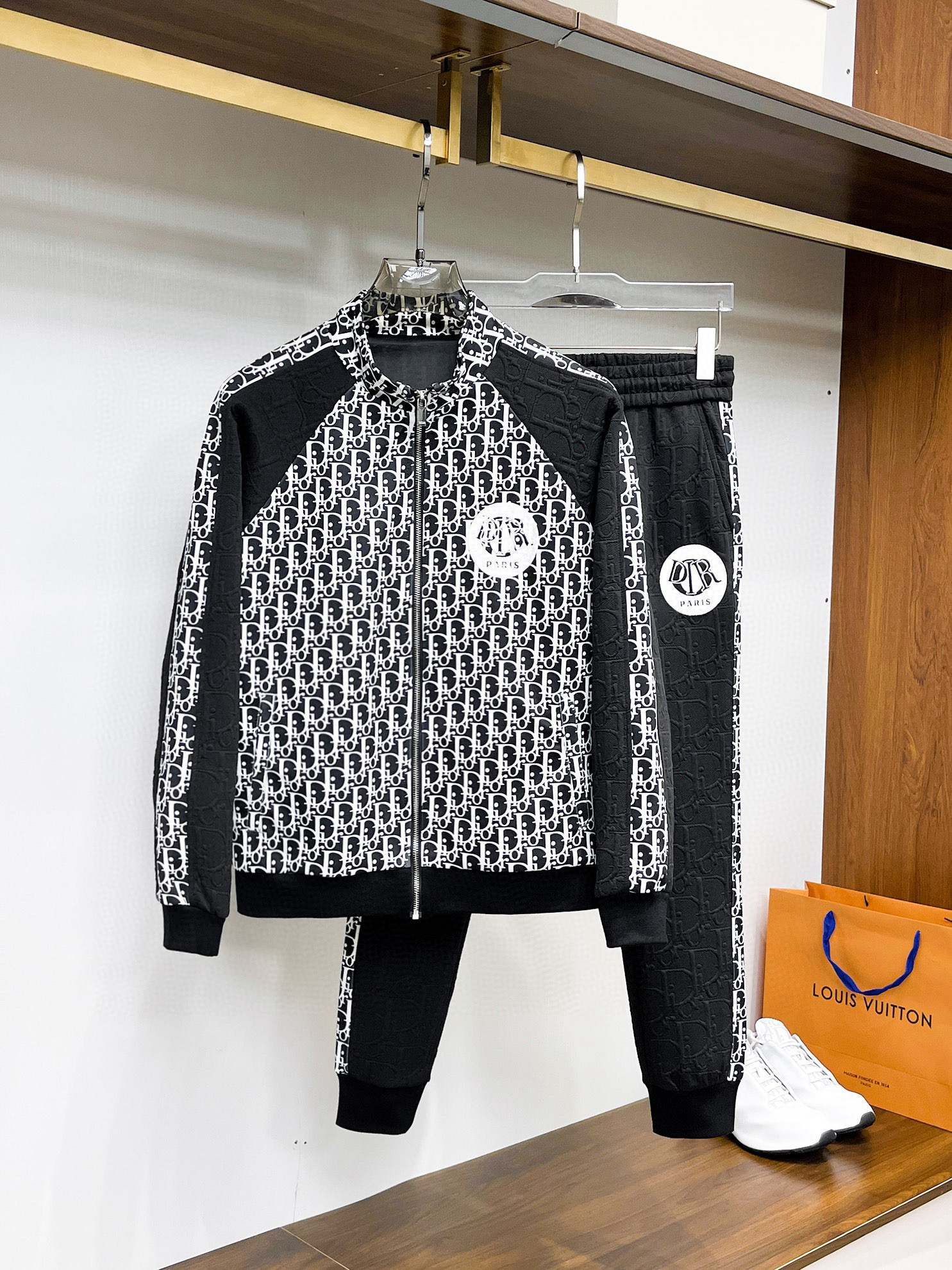 디올 남자 세트