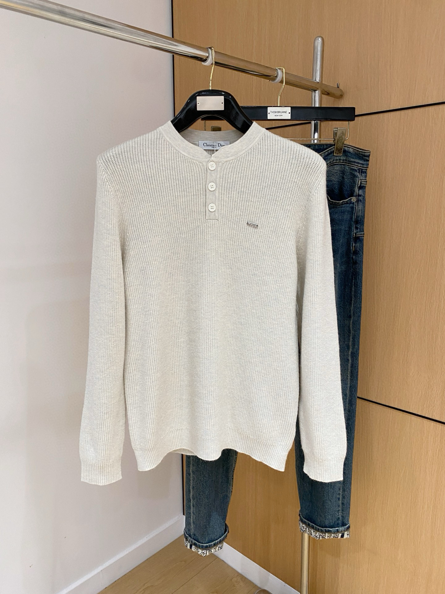 디올 남자 니트