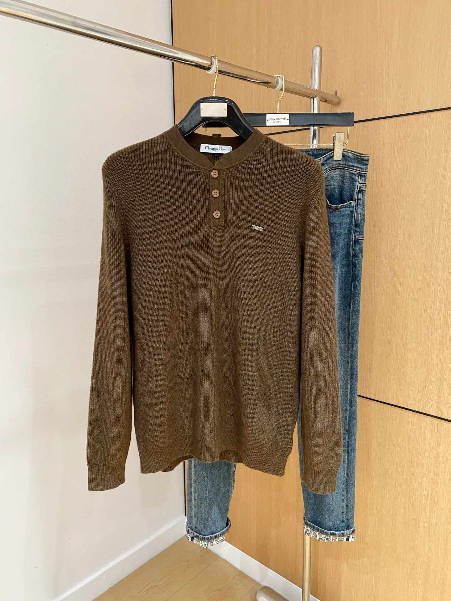 디올 남자 니트