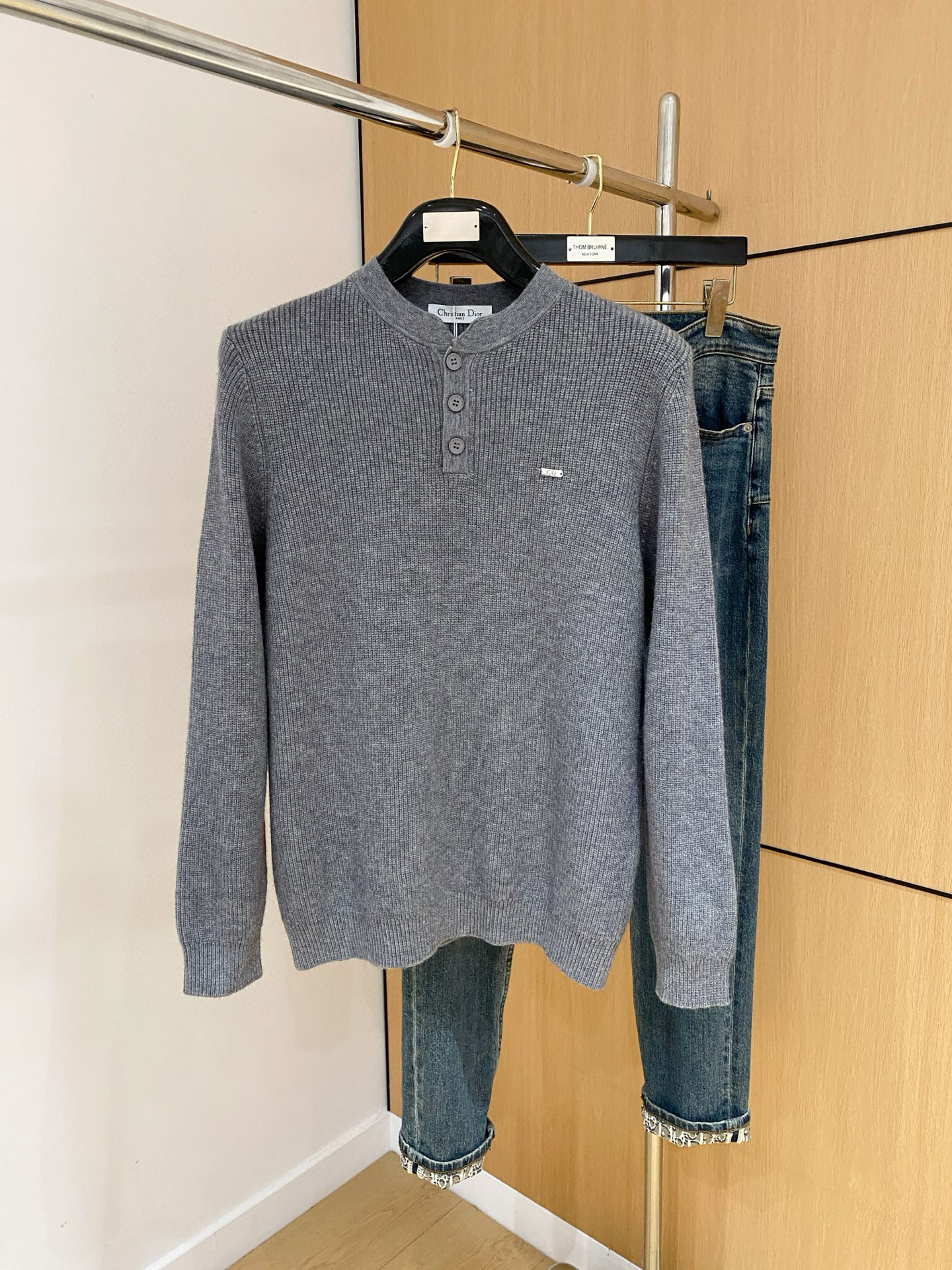 디올 남자 니트