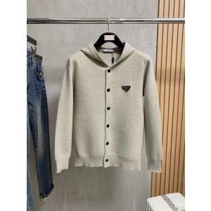 프라다 남자 가디건