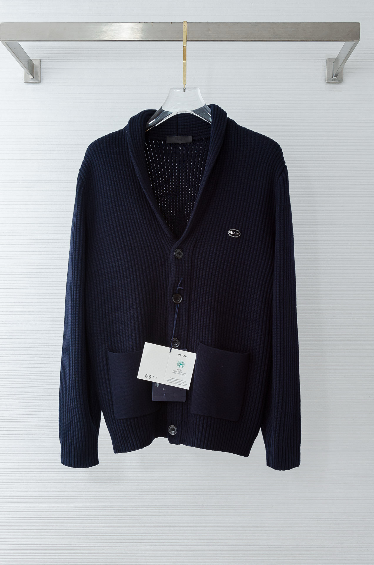 프라다 남자 가디건