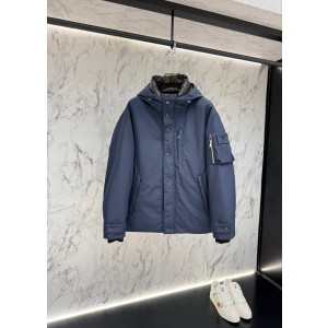 프라다 남자 패딩