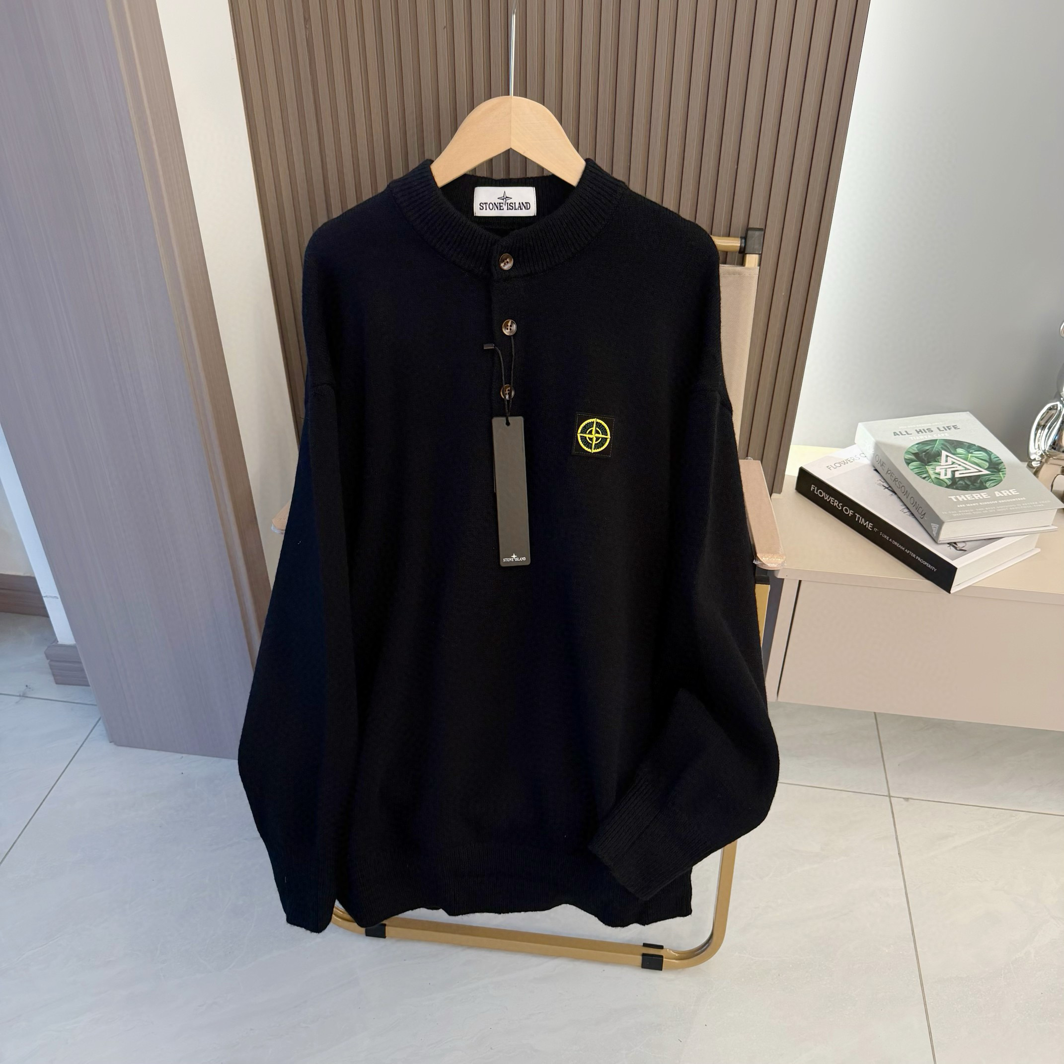 스톤아일랜드 2컬러 남자 니트