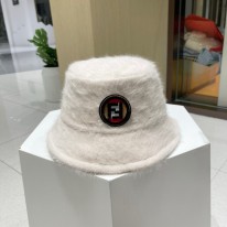 펜디 겨울 모자