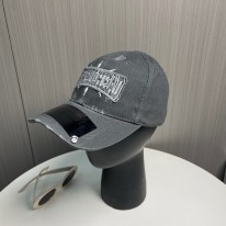 발렌시아가 모자