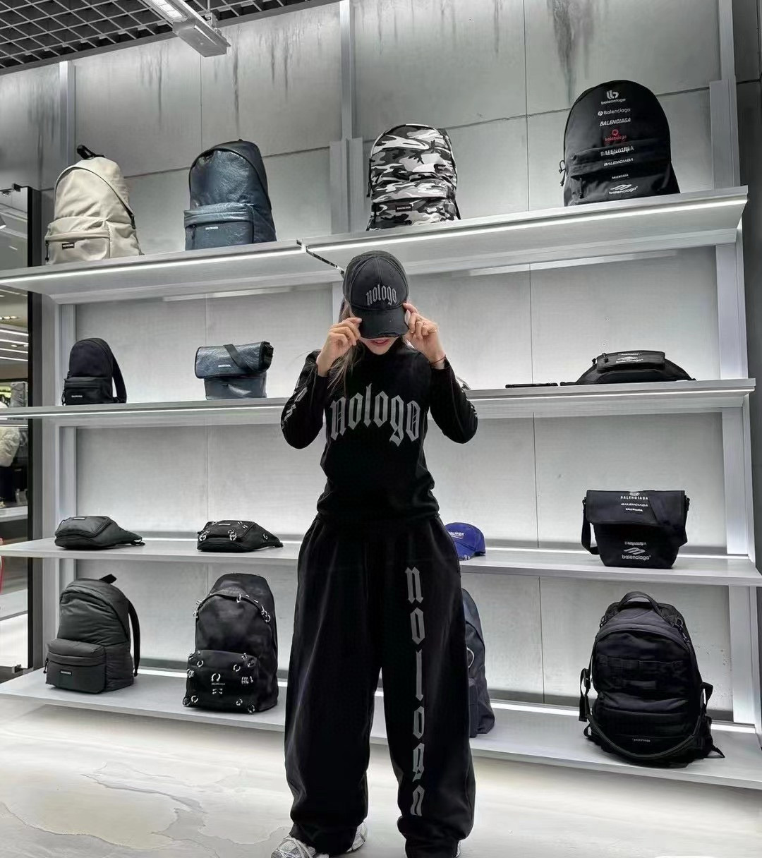 발렌시아가 모자