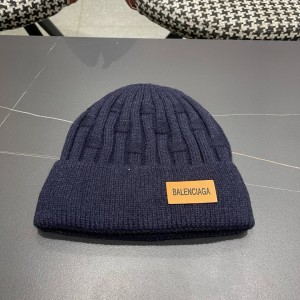 발렌시아가 겨울 모자