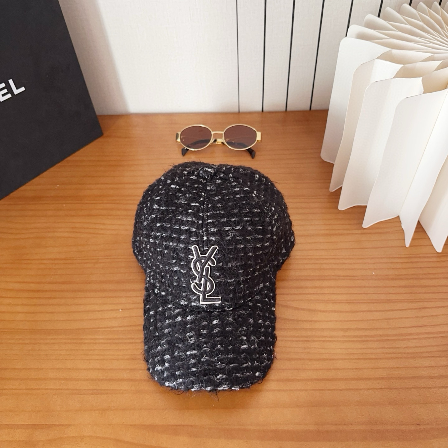 생로랑 겨울 모자