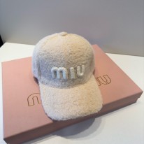 미우미우 겨울 모자