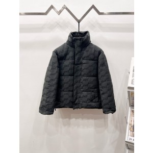 발렌시아가 남자 패딩