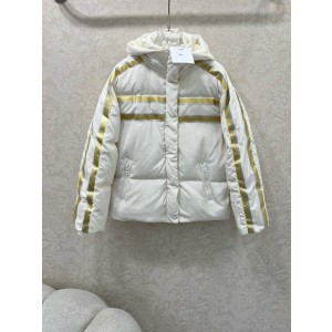 디올 여자 패딩