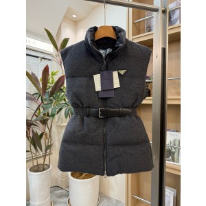 프라다 여자 조끼