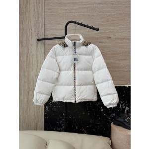 버버리 여자 패딩