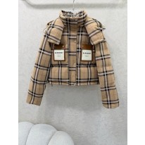 버버리 여자 패딩