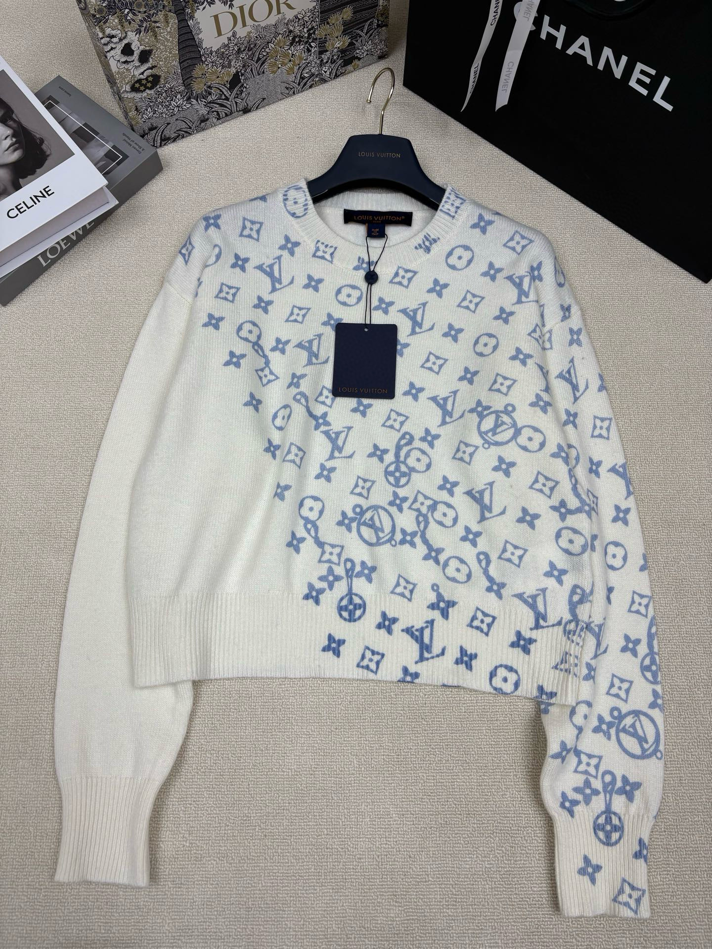 루이비통 여자 니트