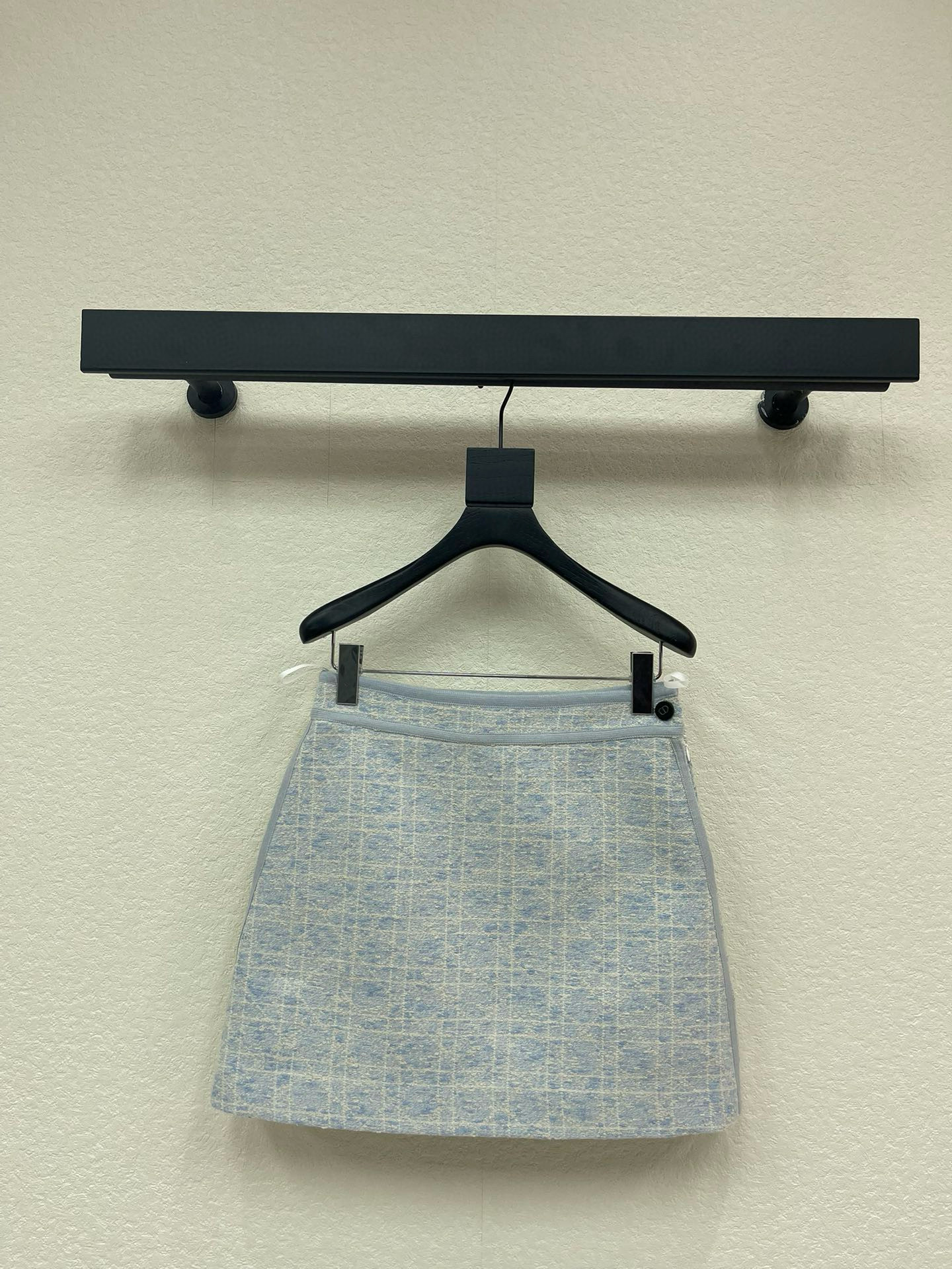 디올 2컬러 여자 반바지/치마